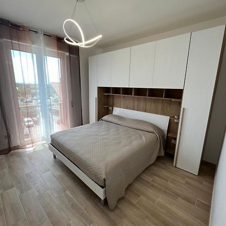 Apartament La Casa Del Sole Fonte Nuova Zewnętrze zdjęcie
