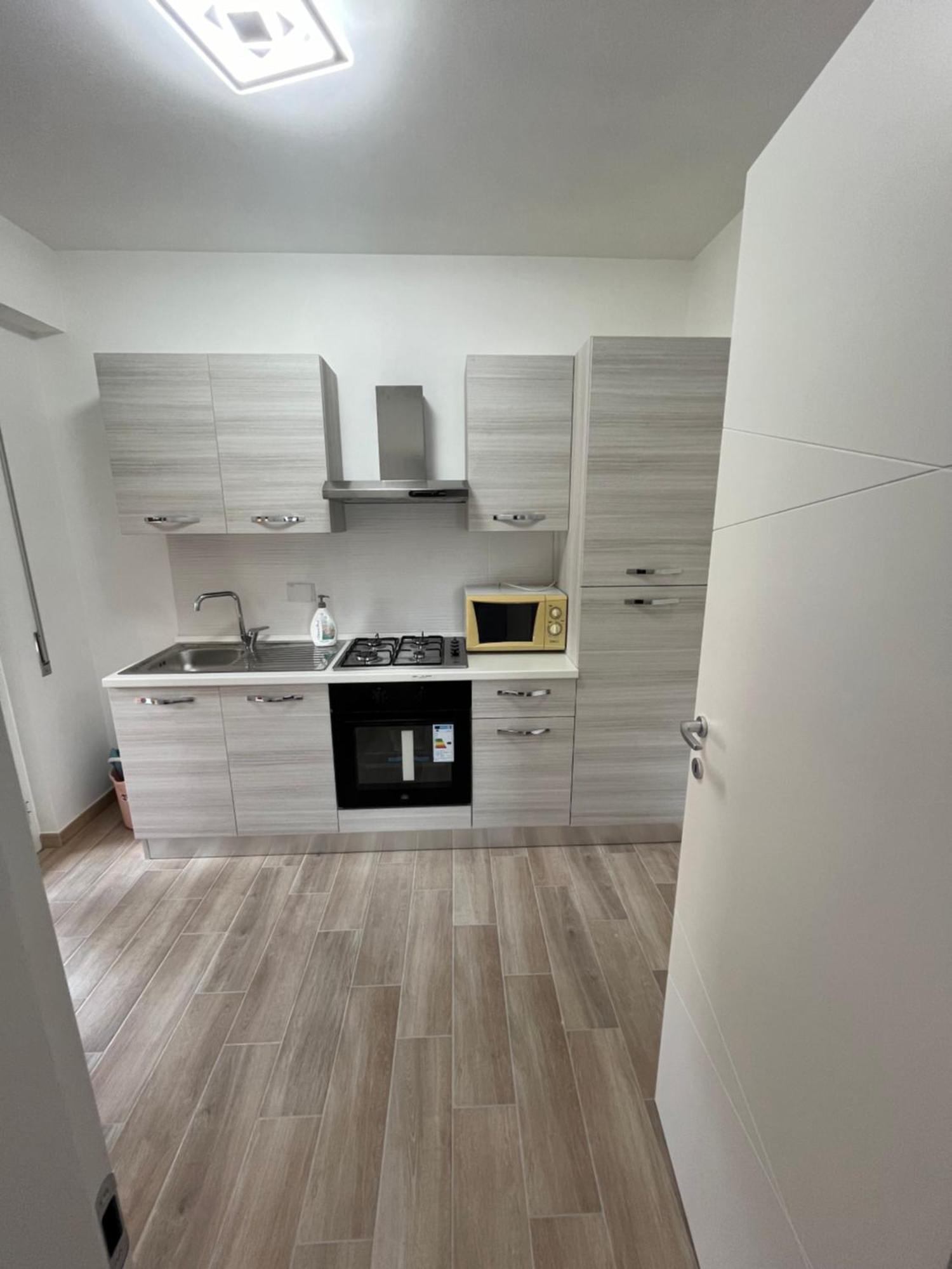 Apartament La Casa Del Sole Fonte Nuova Zewnętrze zdjęcie